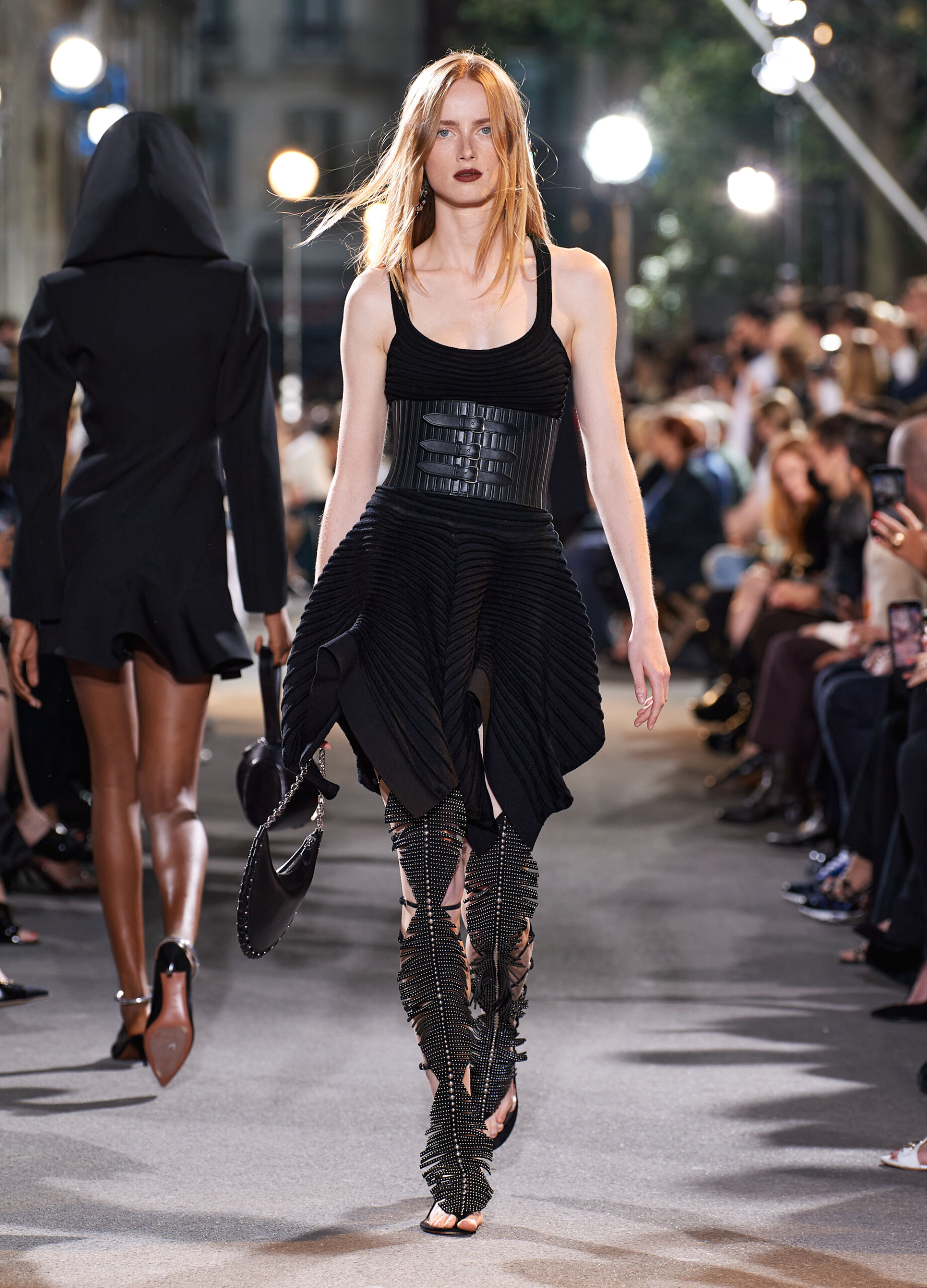 ALAÏA WS22 Show | Winter Spring 2022 collection | ALAÏA RS