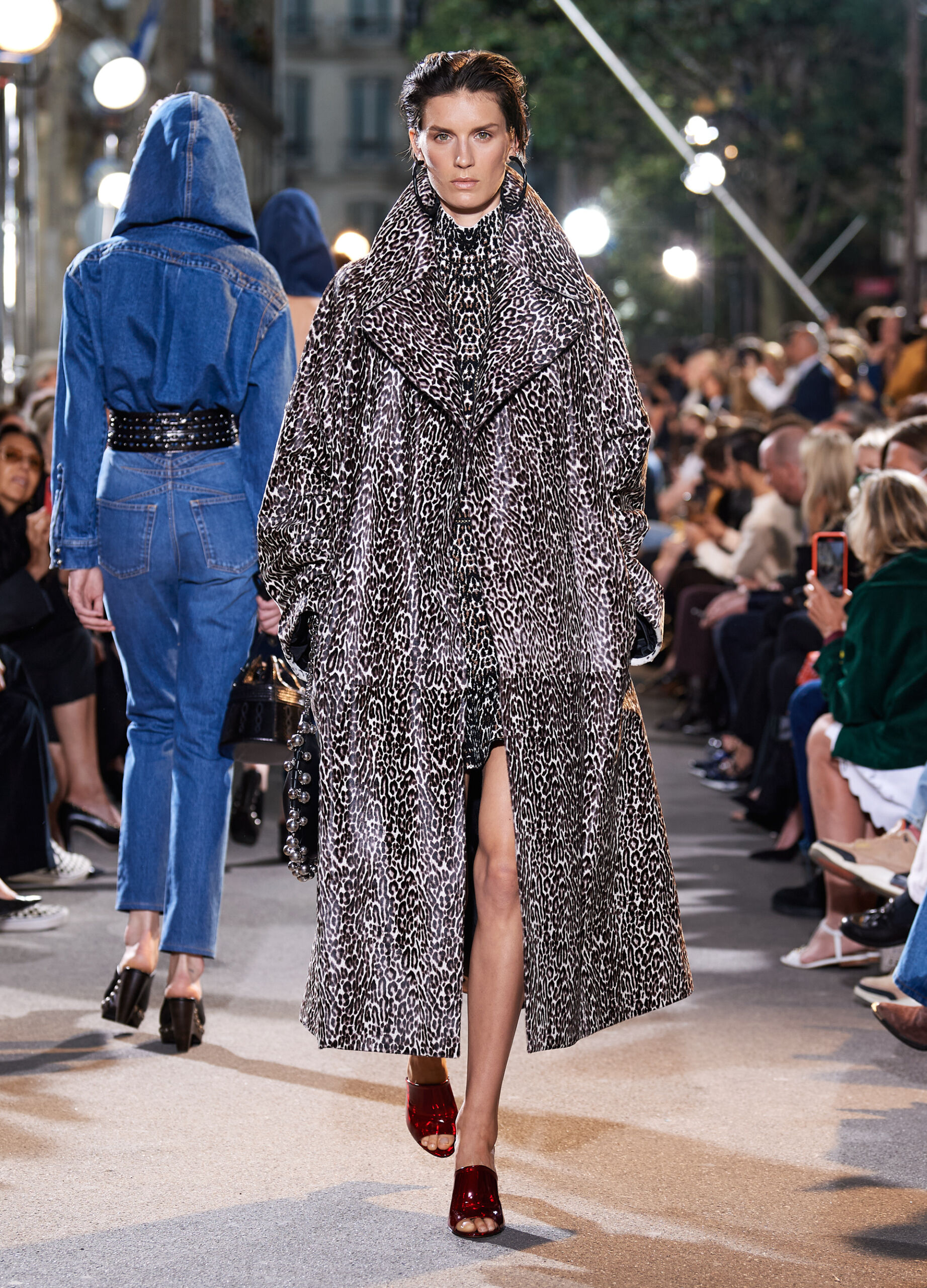 ALAÏA WS22 Show | Winter Spring 2022 collection | ALAÏA GR ALAÏA WS22 Show | Winter Spring 2022 collection | ALAÏA GR