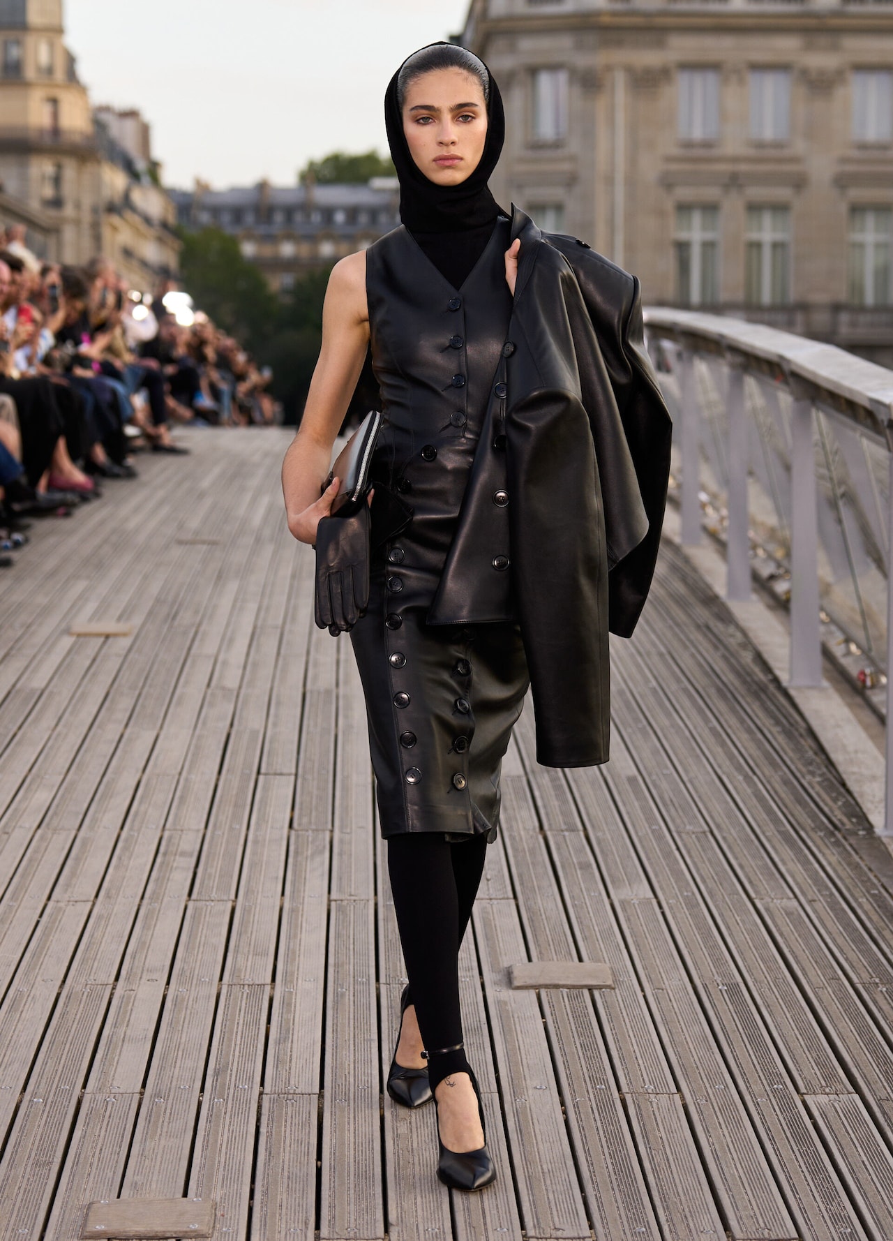 Défilé ALAÏA WS24 | collection hiver printemps 2024 | ALAÏA FR