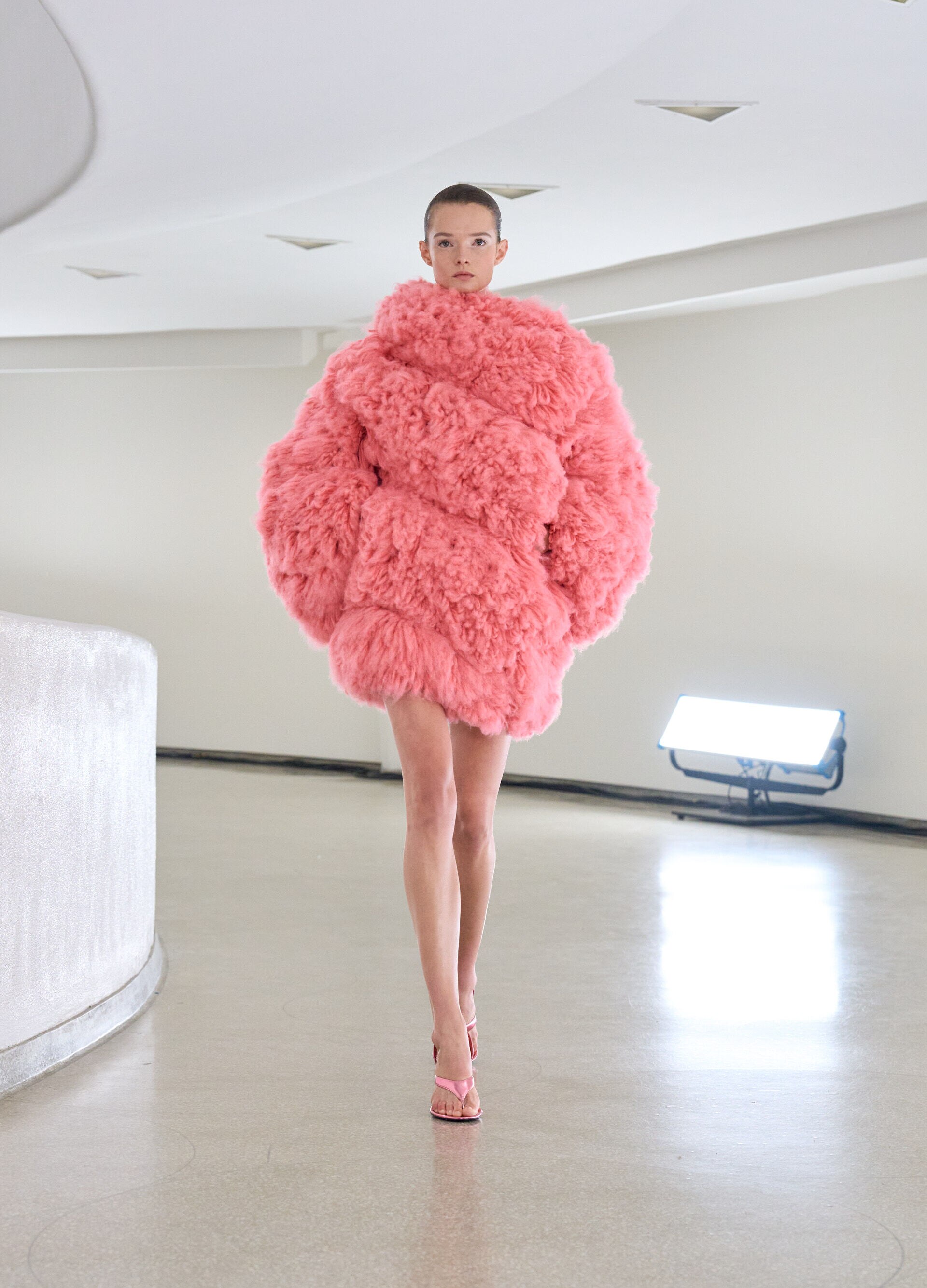 ALAÏA WS25 Show | Winter Spring 2025 collection | ALAÏA QA