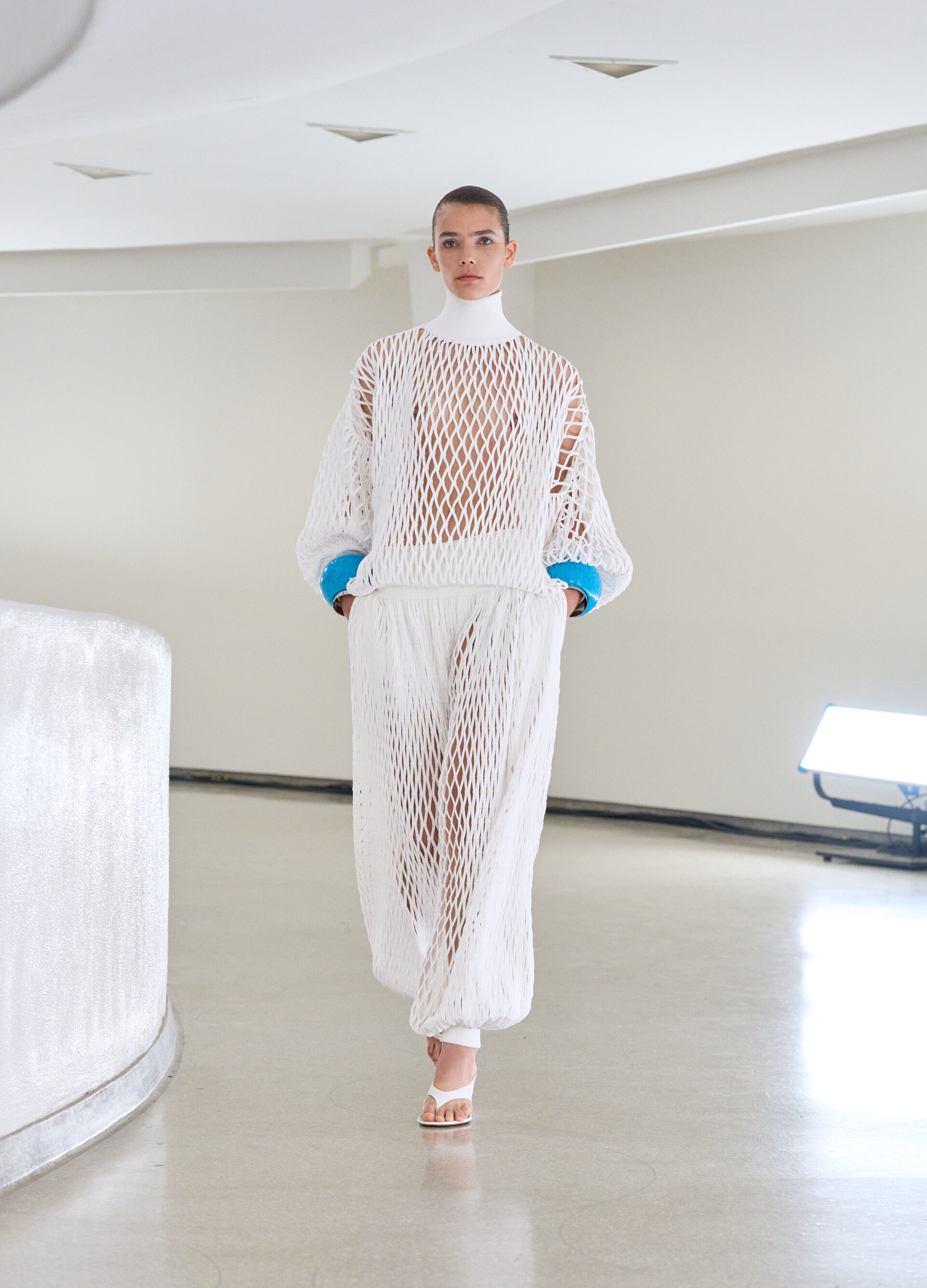 ALAÏA WS25 Show | Winter Spring 2025 collection | ALAÏA AE