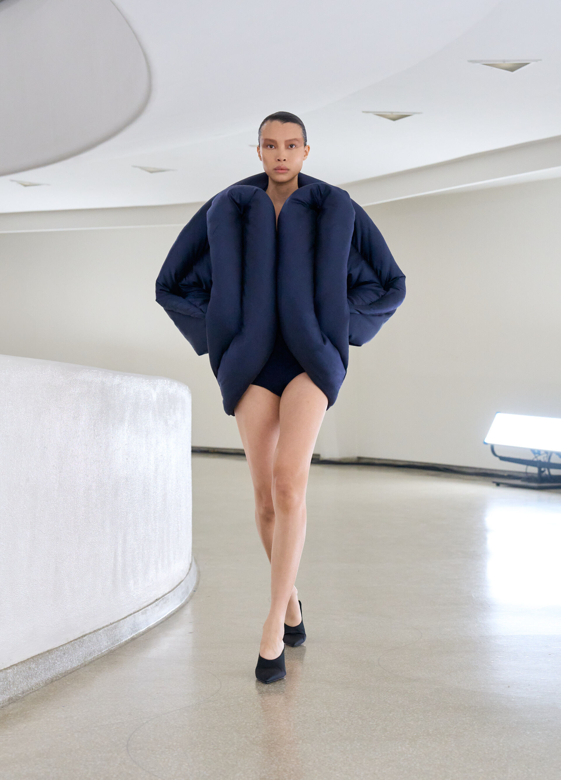 ALAÏA WS25 Show | Winter Spring 2025 collection | ALAÏA TW ALAÏA WS25 Show | Winter Spring 2025 collection | ALAÏA TW