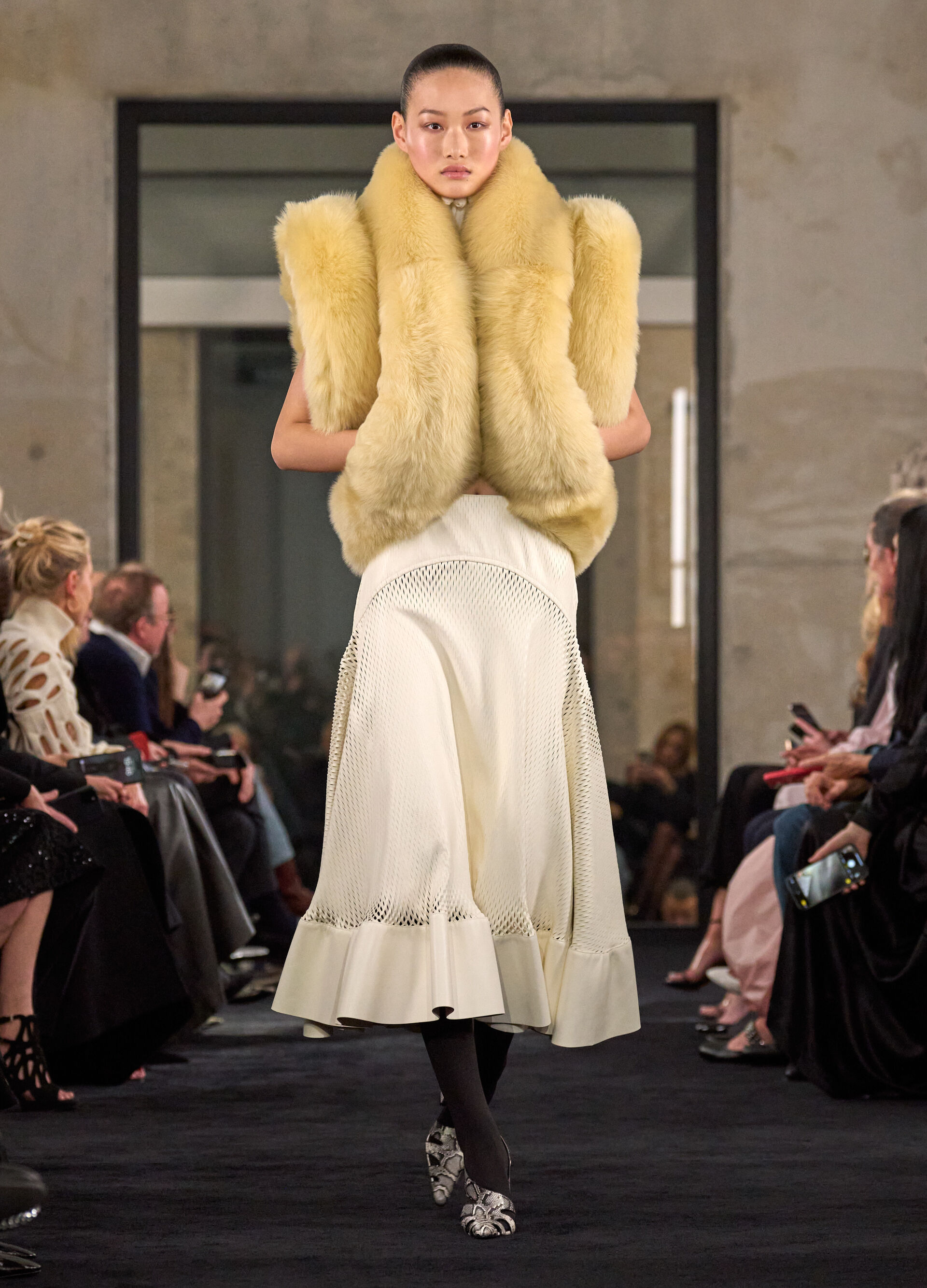 ALAÏA SF25 SHOW | SUMMER FALL 2025 | ALAÏA RS ALAÏA SF25 SHOW | SUMMER FALL 2025 | ALAÏA RS