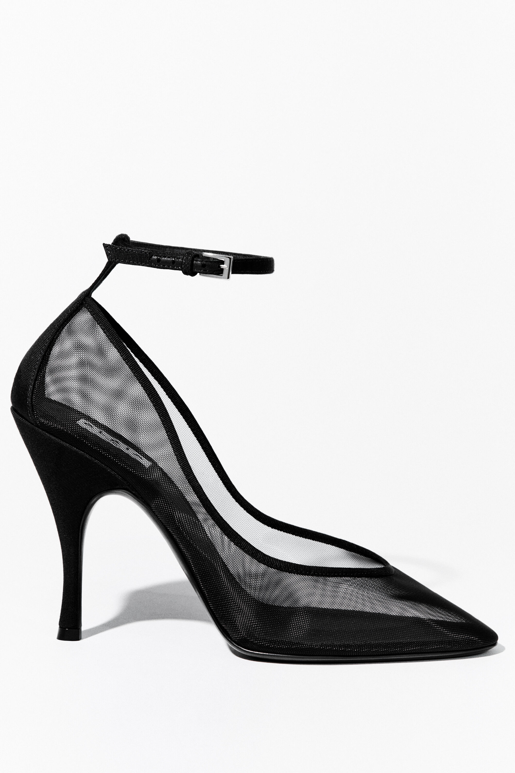 アライア (Alaïa)日本公式｜レディースデザイナーズウェア