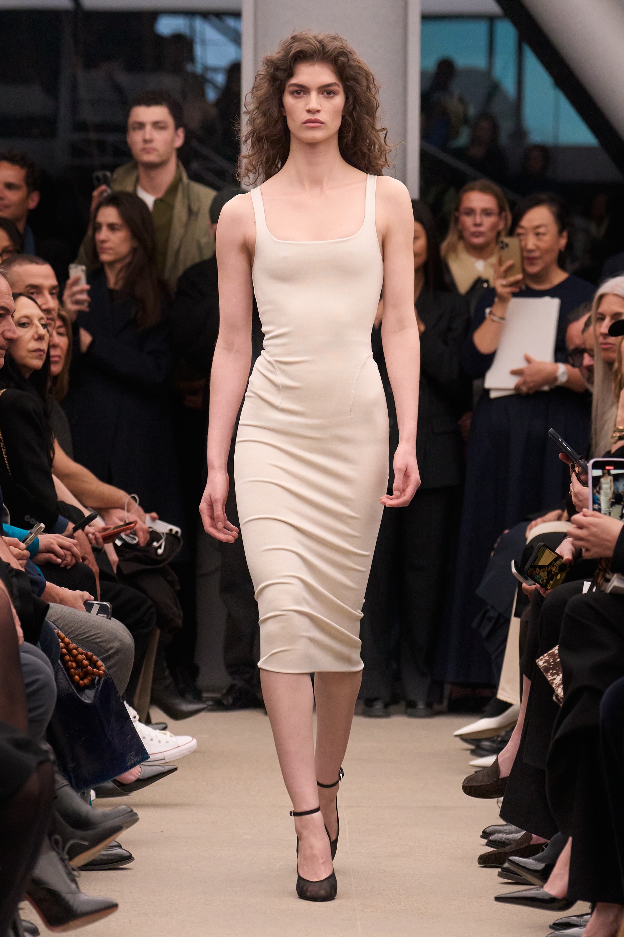 ALAÏA SF26 ショー | 2026年夏秋 |アライア ジャパン公式
