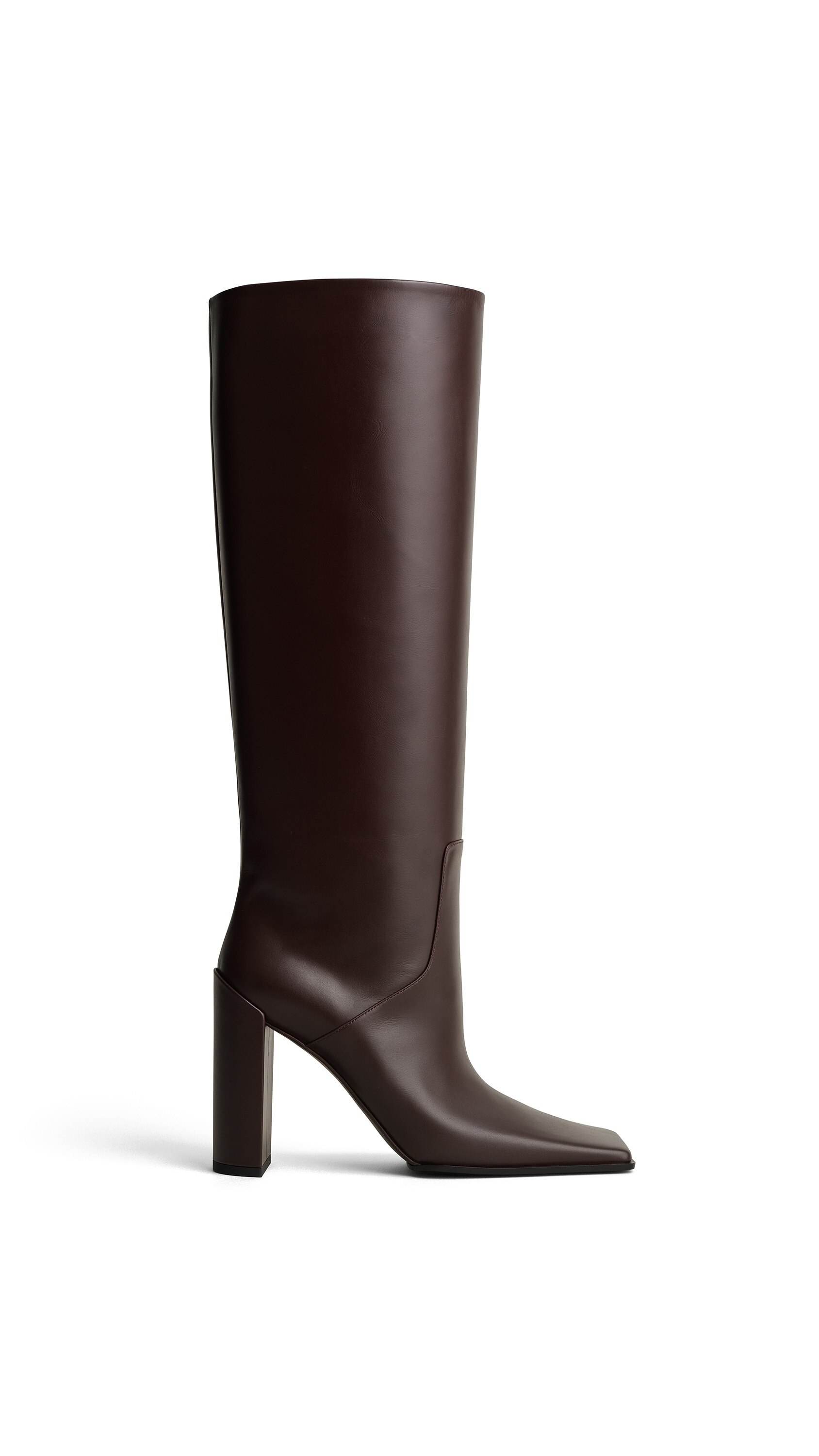 ALAIA paris ショートブーツ ALAÏA CHOCOLATE SQUARE KNEE BOOTS IN CALFSKIN | ALAÏA US